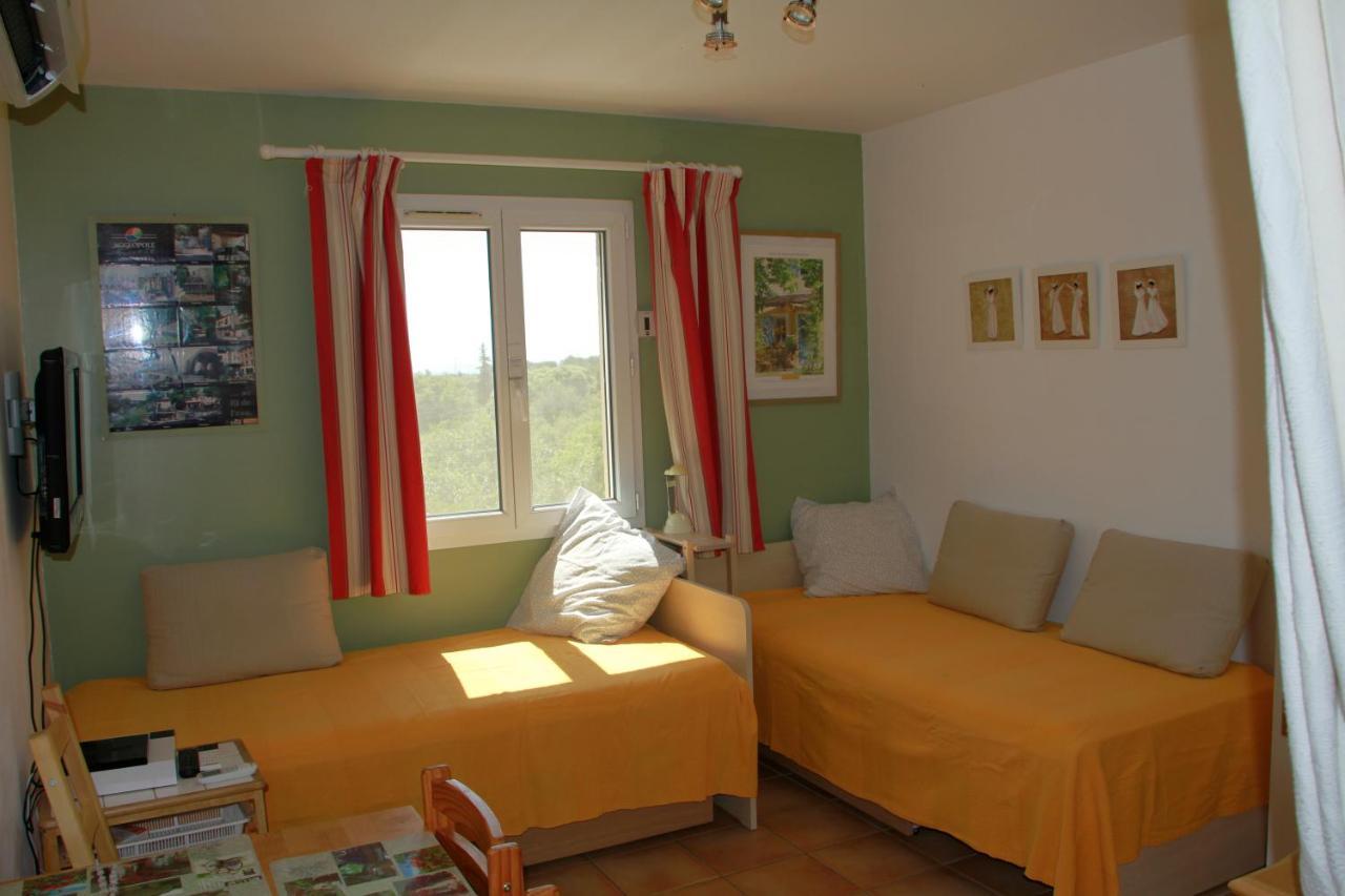 Appartement Les Balcons D'Azur Vernegues Exterior photo