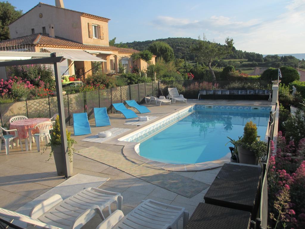 Appartement Les Balcons D'Azur Vernegues Exterior photo