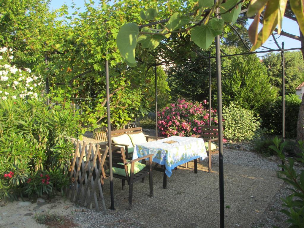 Appartement Les Balcons D'Azur Vernegues Room photo